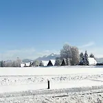 Near Chiemsee & Alps 別荘 *